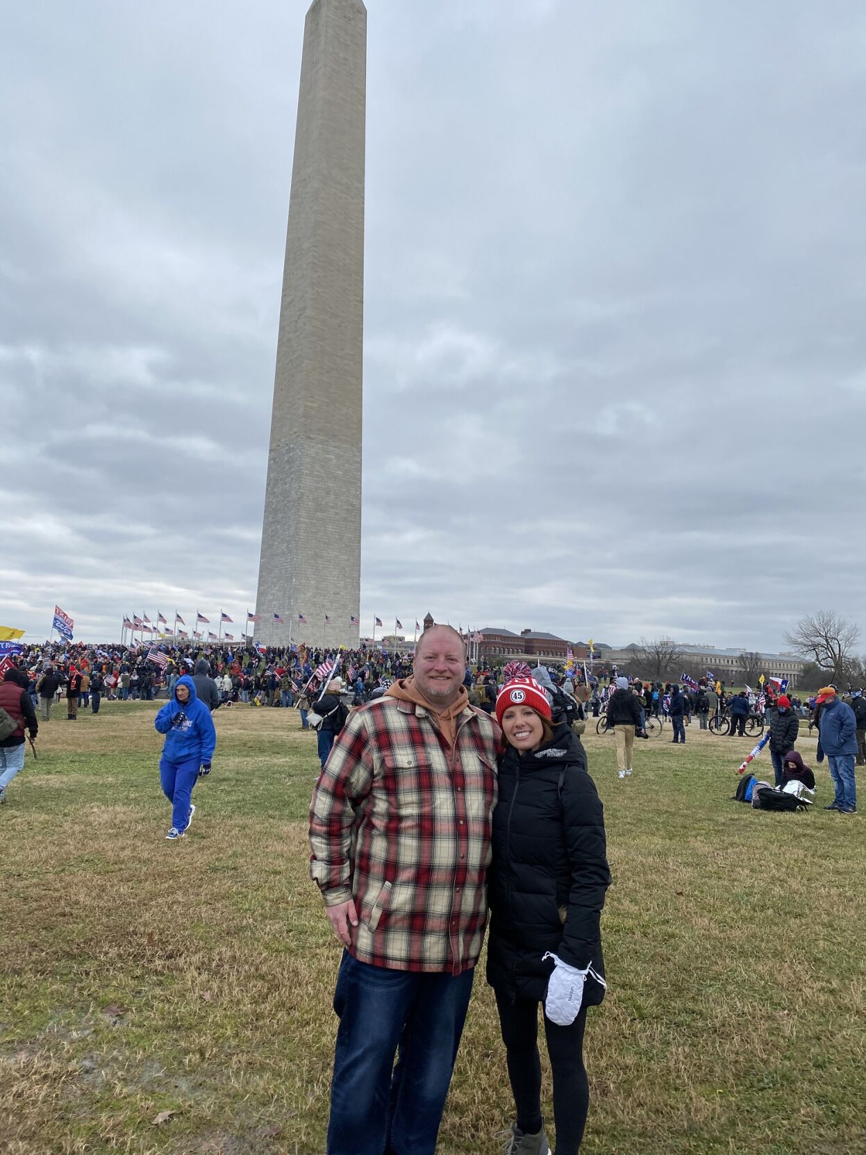 Sheldon couple witness chaos at Capitol